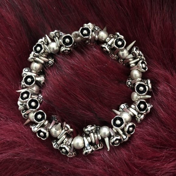 ⭐️HOST PICK⭐️ Punkista Funk Punk Spiky Silver Bracelet - Picture 1 of 2